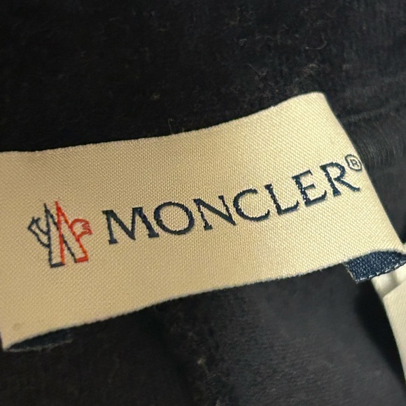 Moncler jogging suit - Picture 8 of 9